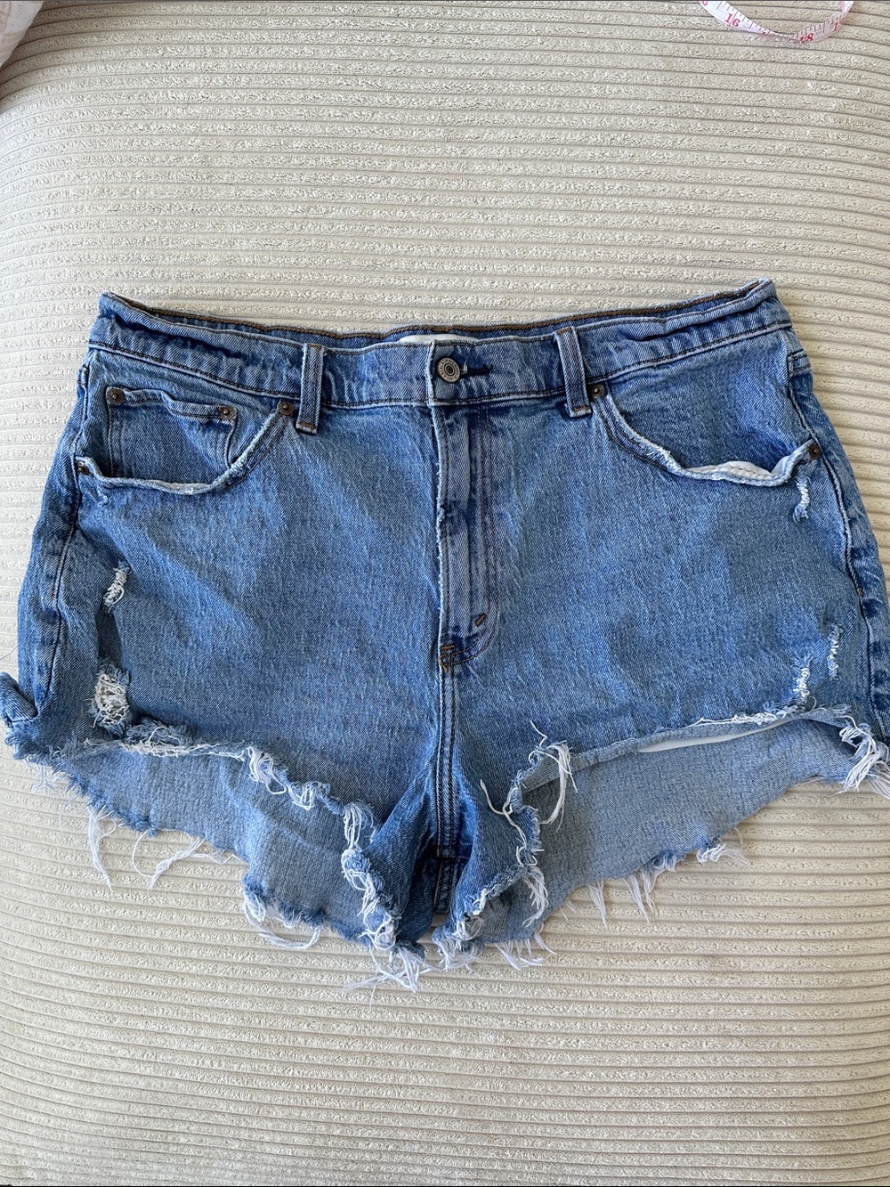 Abercrombie & Fitch The Mom Short High Rise Curve Love Distressed Denim Shorts